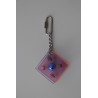 pendentif acrylique cube et grelot