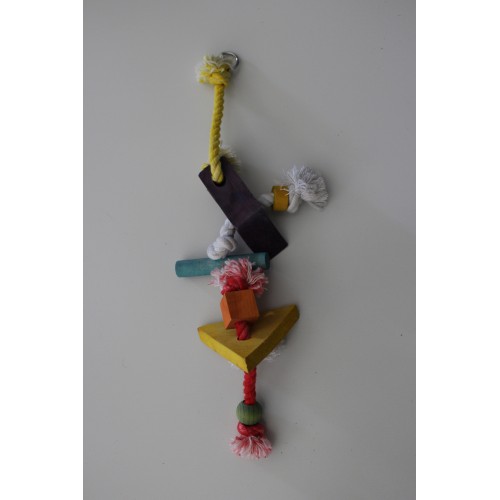 Pendentif corde et formes bois