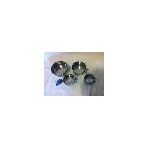 Gamelle en inox contre plaque